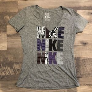 Nike tshirt